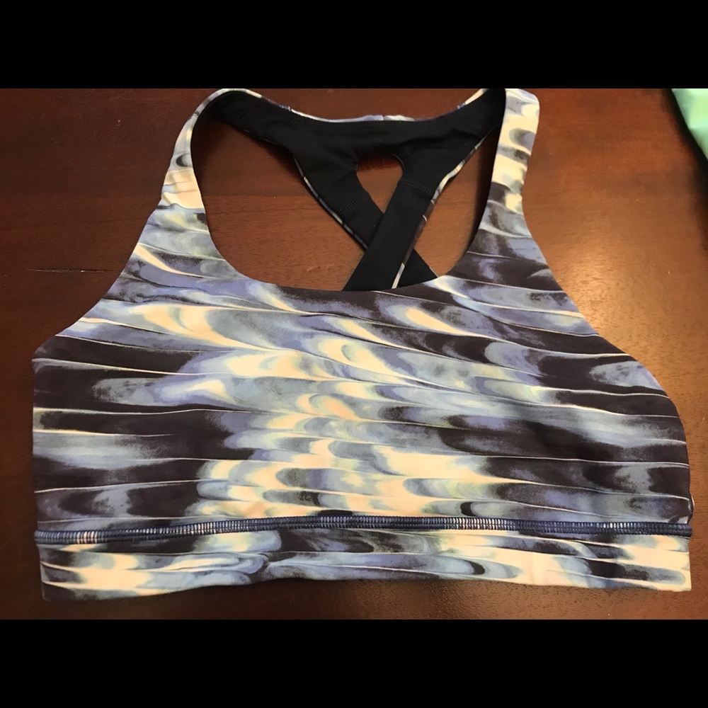 LuluLemon sports bra